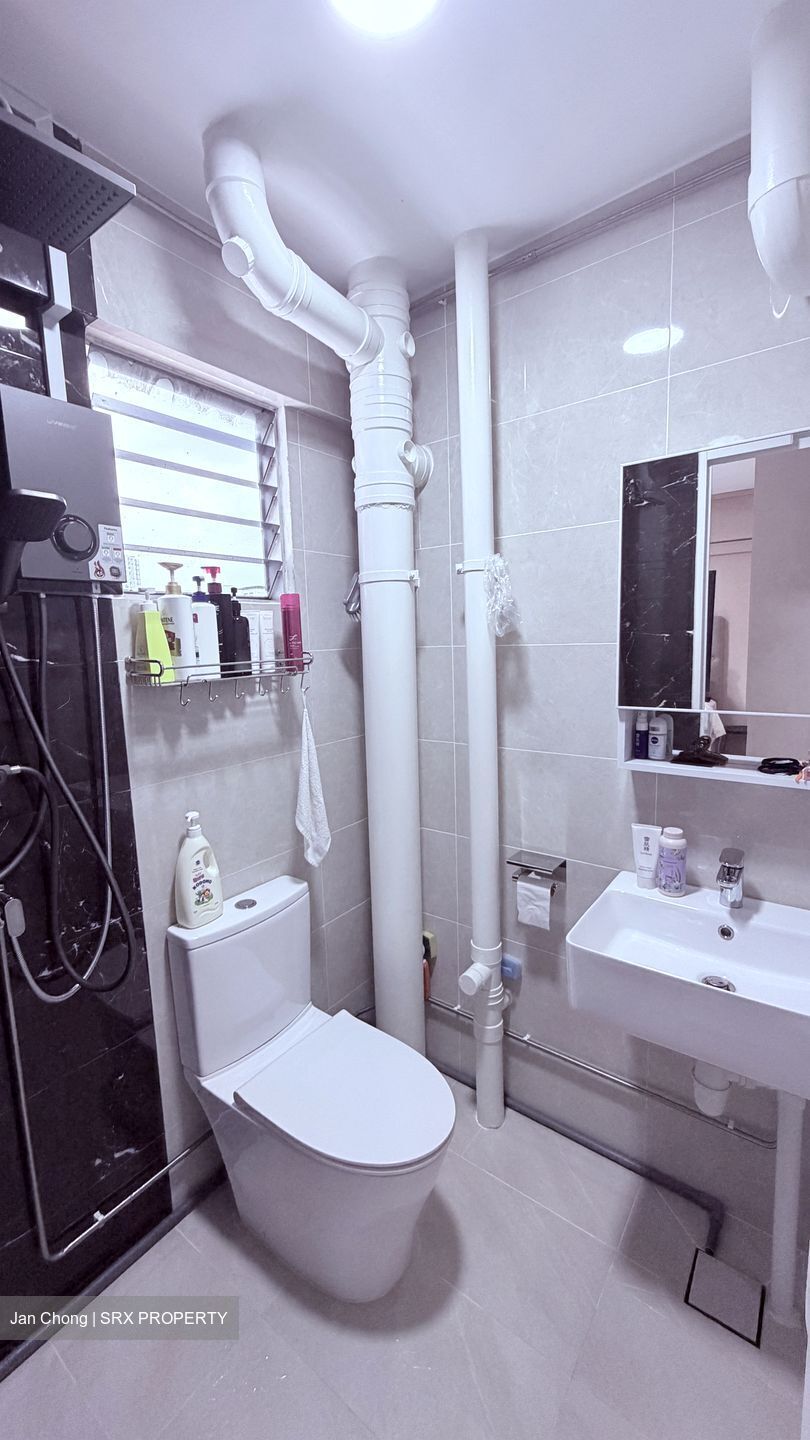 Blk 207 Jurong East View (Jurong East), HDB 4 Rooms #541164781